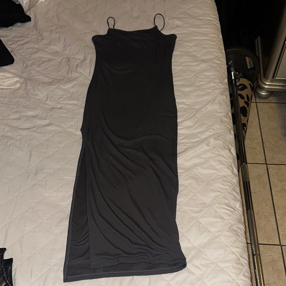 Elegant dark grey  Maxi Dress - Picture 1 of 3